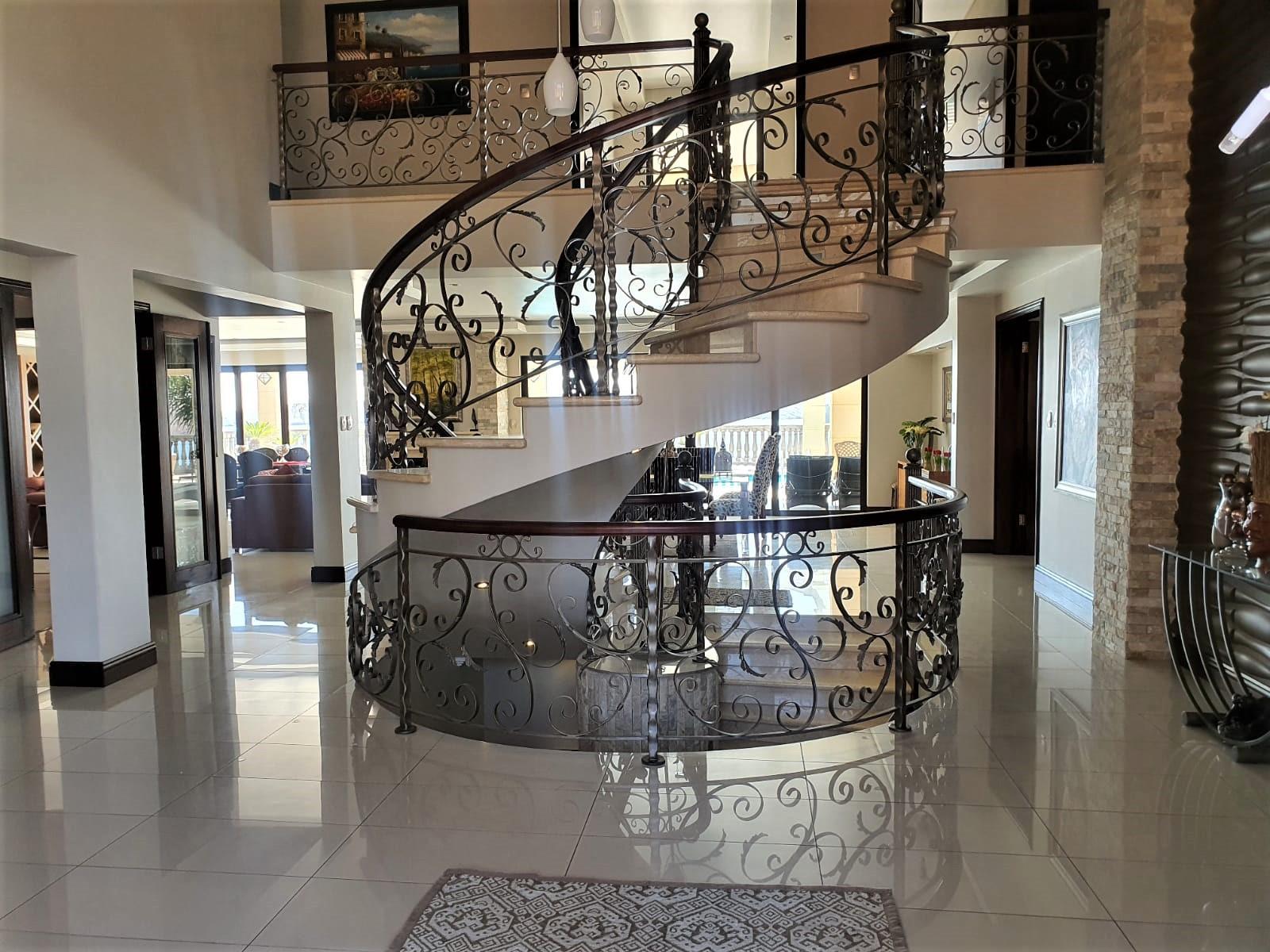 Witbank Dam Waterfront Home — photograph 2