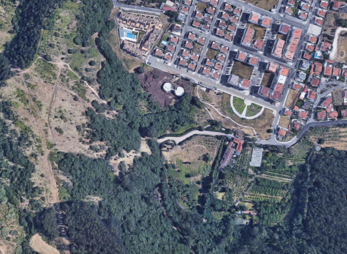 Land in Loures — photograph 5
