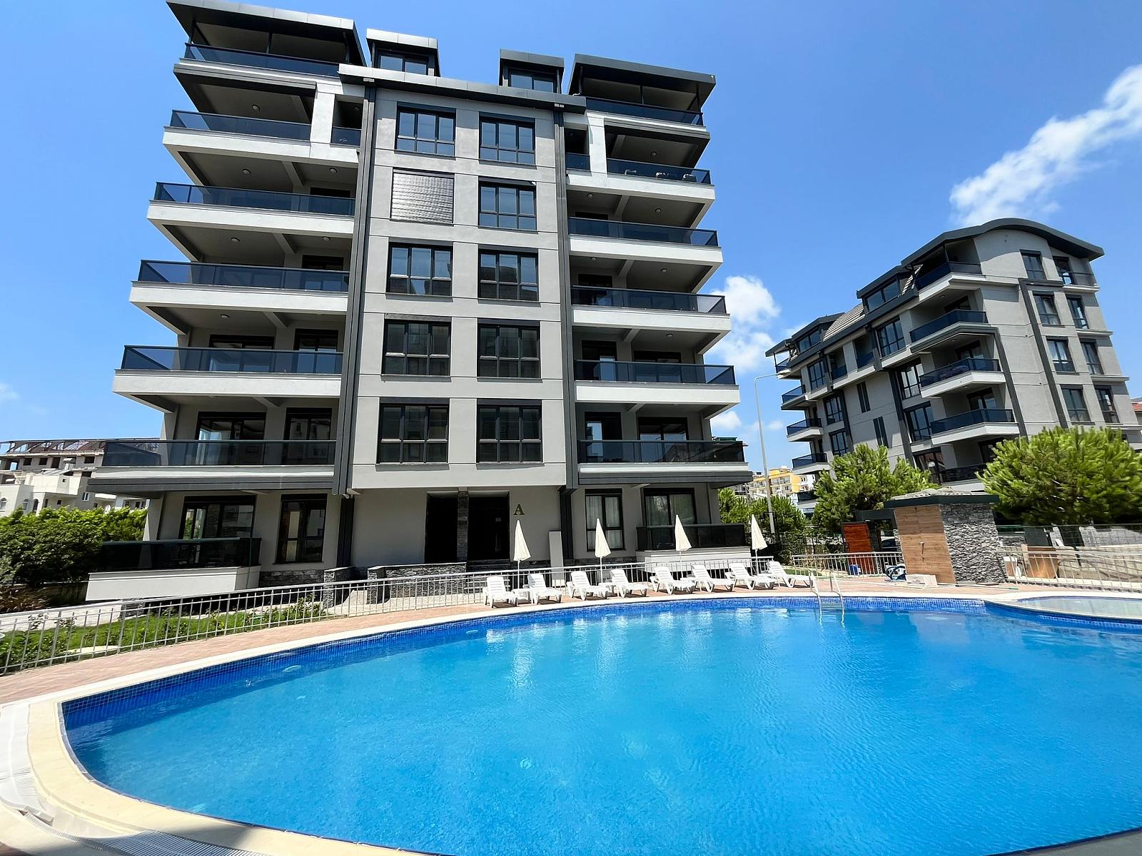 Apartments in Cumhuriyet, Gazipaşa (AYT-03042) — photograph 3