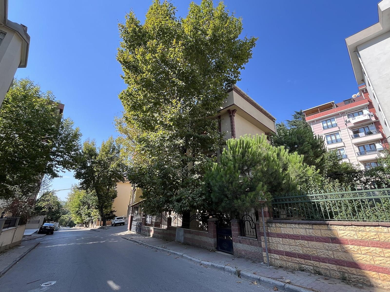 Apartments in Gümüşpınar, Morsümbül Sk. No:14 (IST-01869) — photograph 3