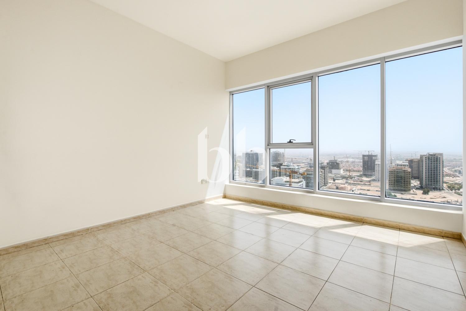 Skycourts Tower D — photograph 5